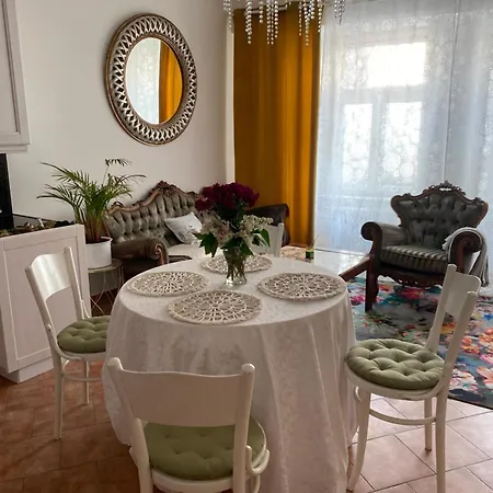 Modry Dom 2 Apartment